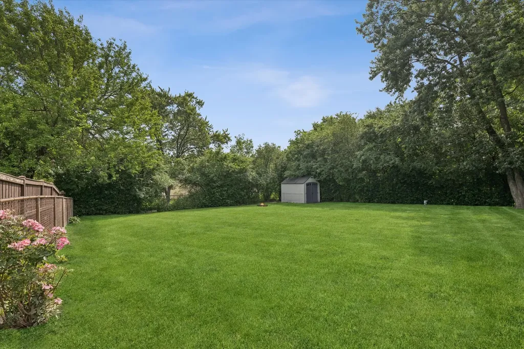 1105 Bourne Lane Schaumburg IL 60193