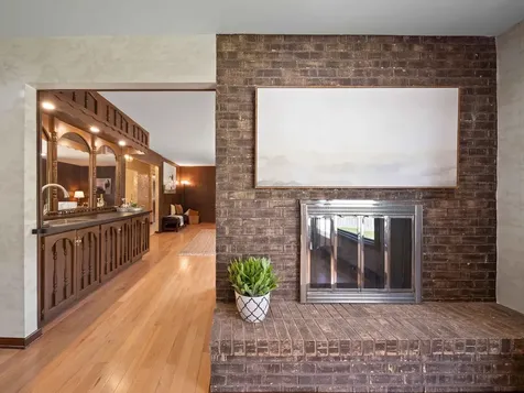 3720 Liberty Lane Glenview IL 60025