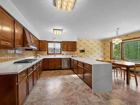 3720 Liberty Lane Glenview IL 60025