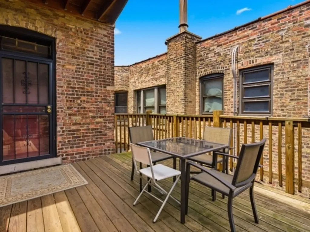 1446 East 56th Street Chicago IL 60637
