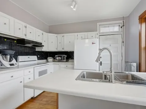 1446 East 56th Street Chicago IL 60637