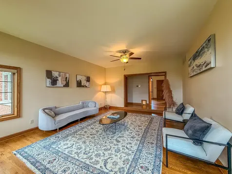 613 Pittsfield Drive Champaign IL 61822