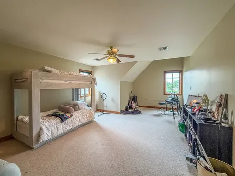 613 Pittsfield Drive Champaign IL 61822