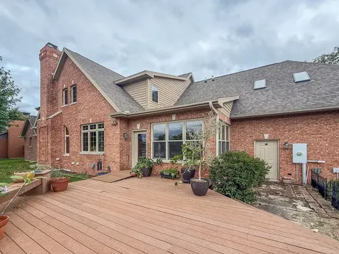 613 Pittsfield Drive Champaign IL 61822