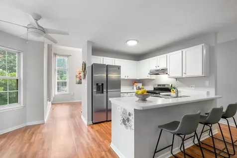 246 Rainier Way Fox Lake IL 60020