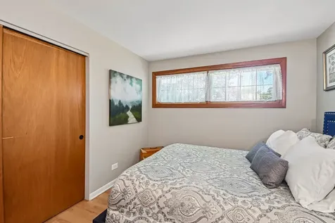 107 West Orchard Place Mount Prospect IL 60056