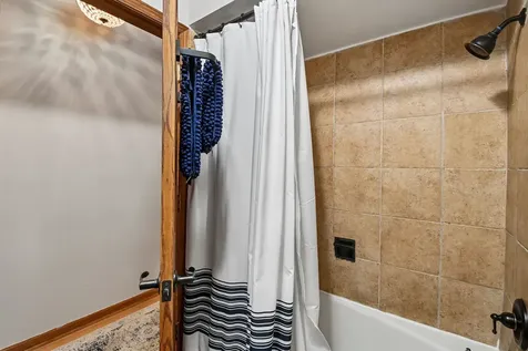 107 West Orchard Place Mount Prospect IL 60056