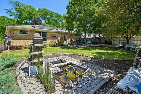 107 West Orchard Place Mount Prospect IL 60056