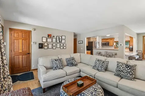 107 West Orchard Place Mount Prospect IL 60056