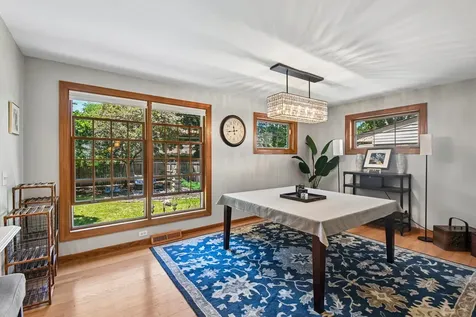107 West Orchard Place Mount Prospect IL 60056