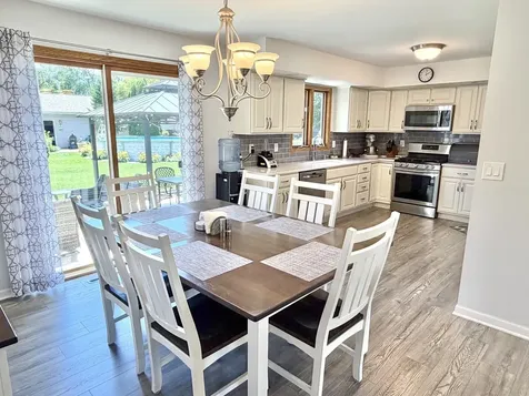 740 26TH Street Peru IL 61354