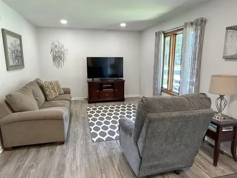 740 26TH Street Peru IL 61354