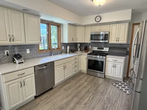 740 26TH Street Peru IL 61354