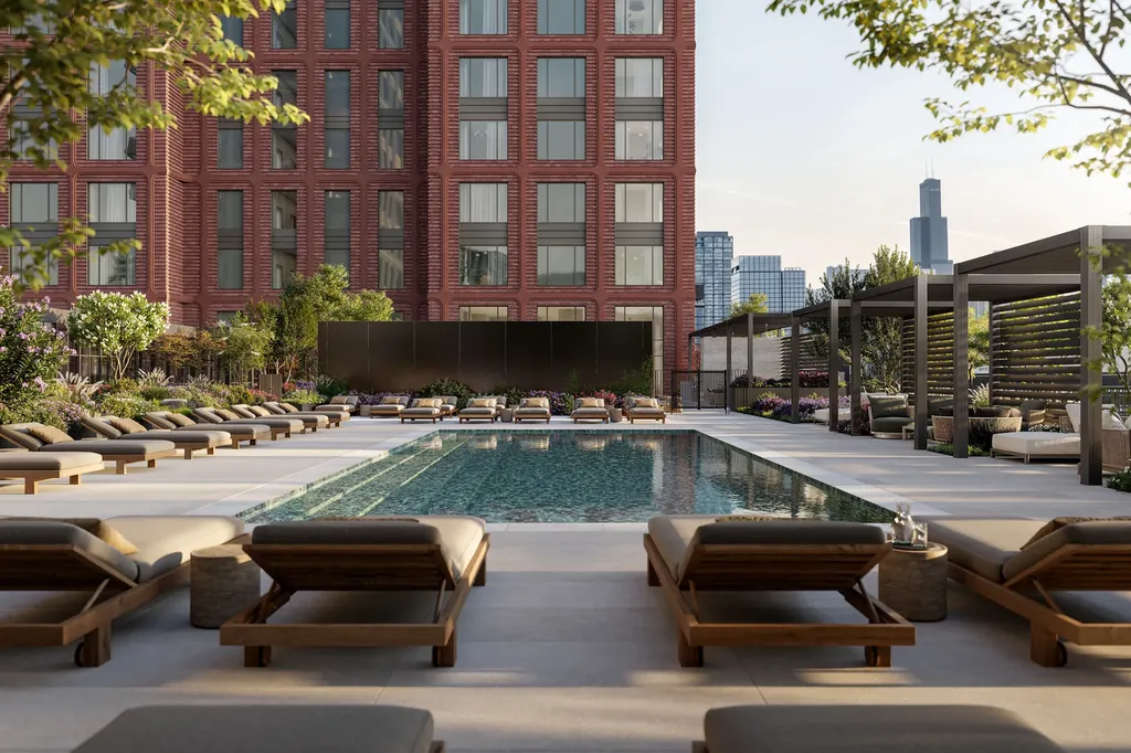 224 North Elizabeth Street Chicago IL 60607