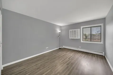 138 East Bailey Road Naperville IL 60565