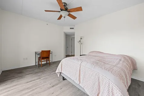405 South Creekside Drive Palatine IL 60074