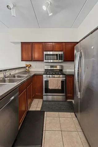 405 South Creekside Drive Palatine IL 60074