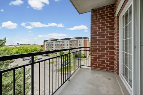 405 South Creekside Drive Palatine IL 60074