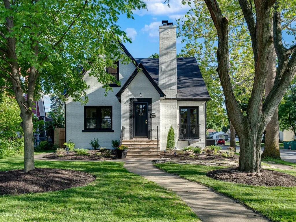 1020 Black Road Joliet IL 60435