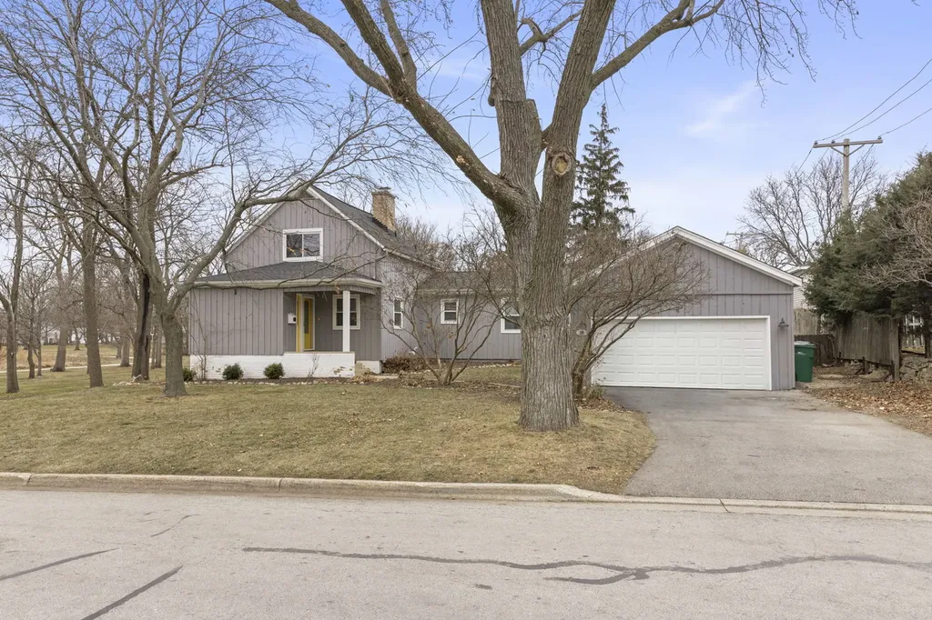 20 West Brown Street Lombard IL 60148