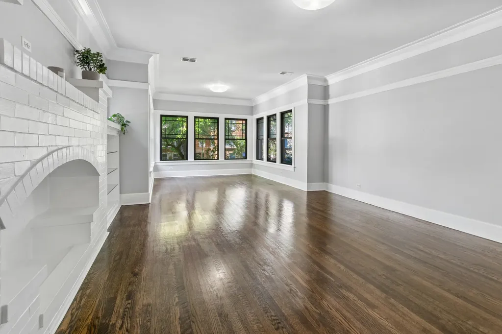 1467 West Fargo Avenue Chicago IL 60626
