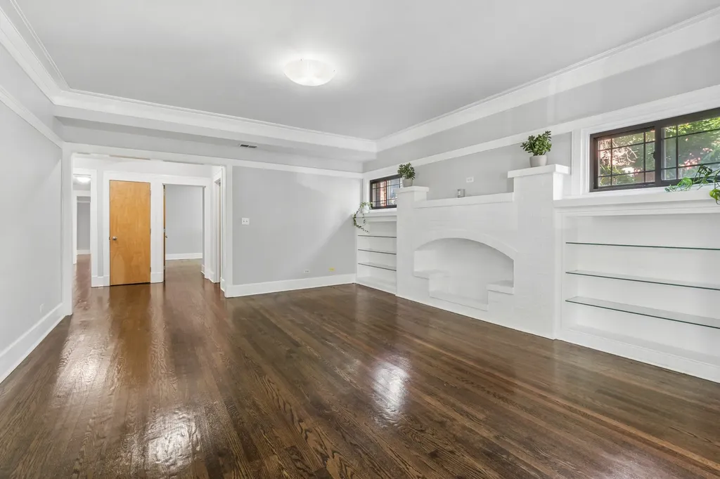 1467 West Fargo Avenue Chicago IL 60626