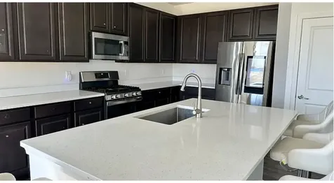2104 Tremont Avenue Yorkville IL 60560