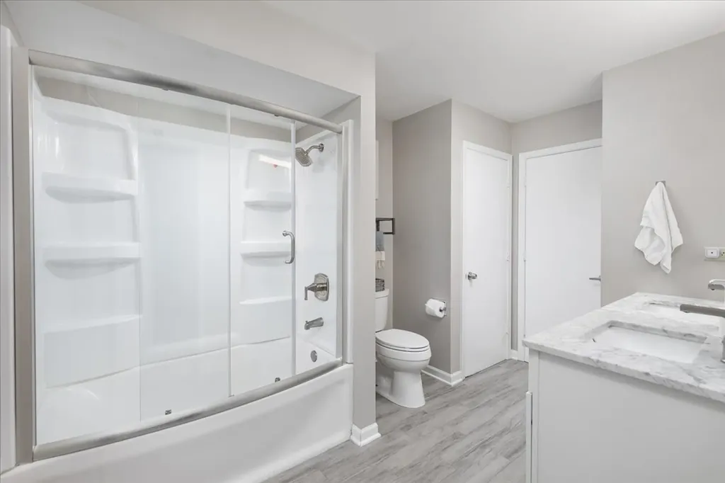 5 Redstart Road Naperville IL 60565