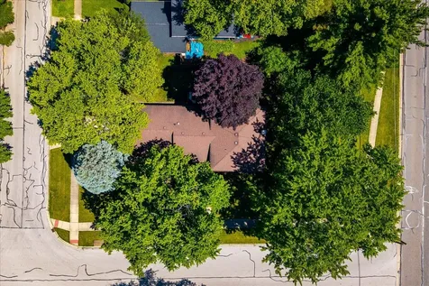 5 Redstart Road Naperville IL 60565
