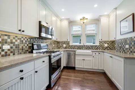 3224 Home Avenue Berwyn IL 60402
