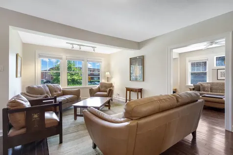 3224 Home Avenue Berwyn IL 60402