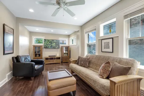 3224 Home Avenue Berwyn IL 60402