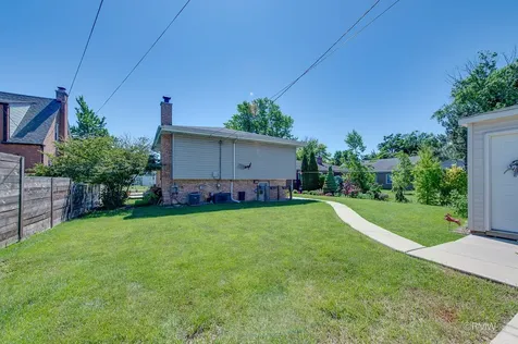 310 South Mason Street Bensenville IL 60106