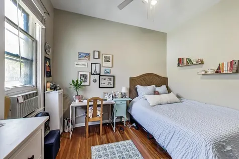 2018 North Mohawk Street Chicago IL 60614