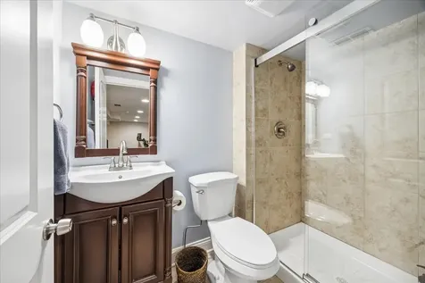 1180 South East Avenue Oak Park IL 60304