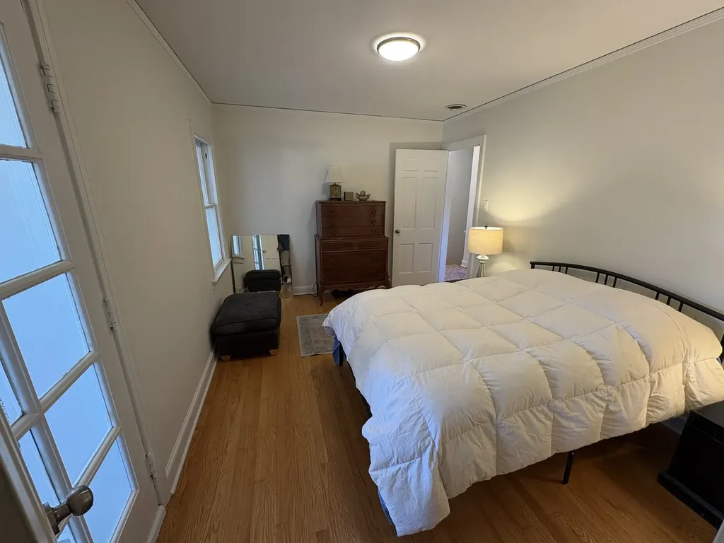 10443 South Calumet Avenue Chicago IL 60628
