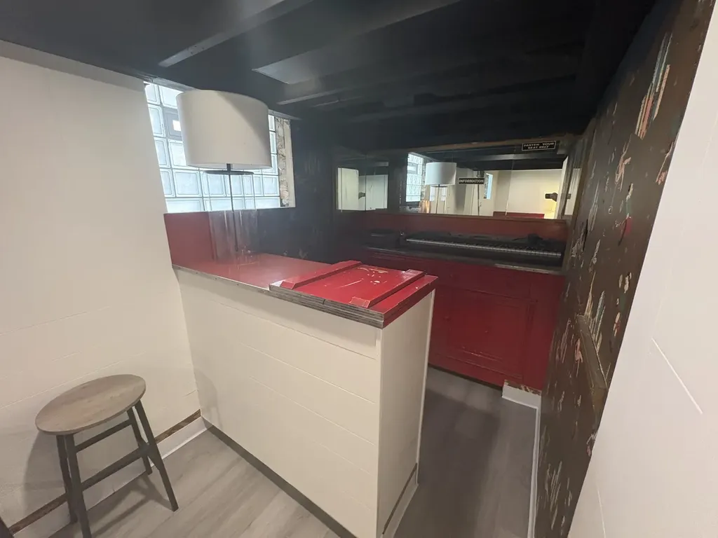 10443 South Calumet Avenue Chicago IL 60628