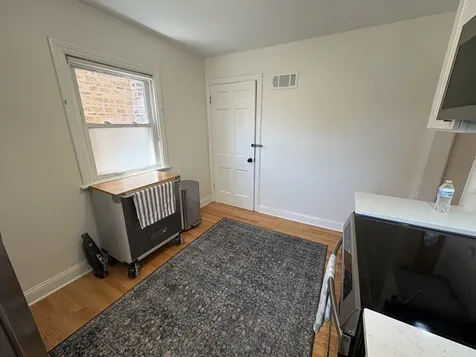 10443 South Calumet Avenue Chicago IL 60628