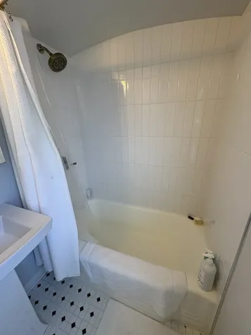 10443 South Calumet Avenue Chicago IL 60628