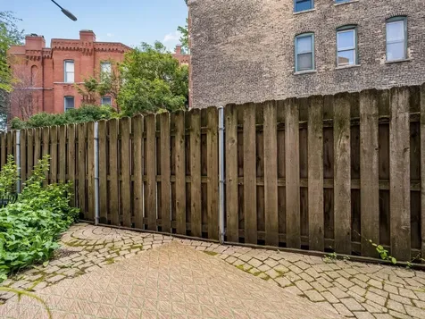 1947 West Evergreen Avenue Chicago IL 60622