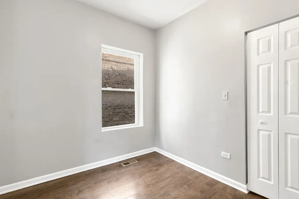 7940 South Evans Avenue Chicago IL 60619