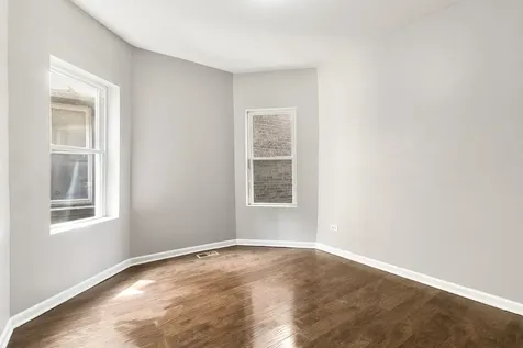 7940 South Evans Avenue Chicago IL 60619