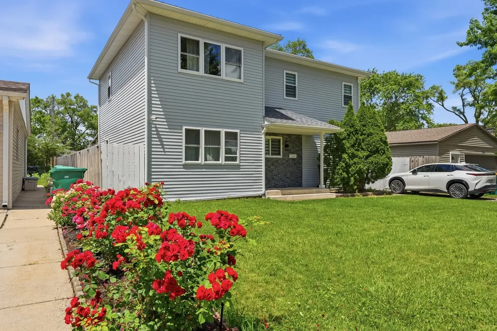 290 East Norman Lane Wheeling IL 60090