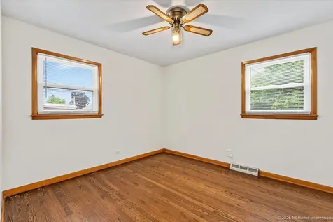 10262 South 52nd Avenue Oak Lawn IL 60453