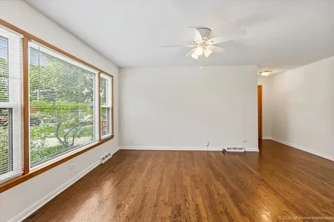 10262 South 52nd Avenue Oak Lawn IL 60453
