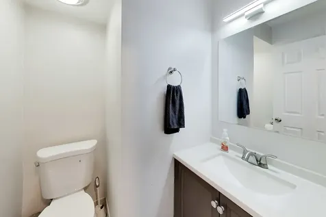 600 Cobblestone Circle Glenview IL 60025