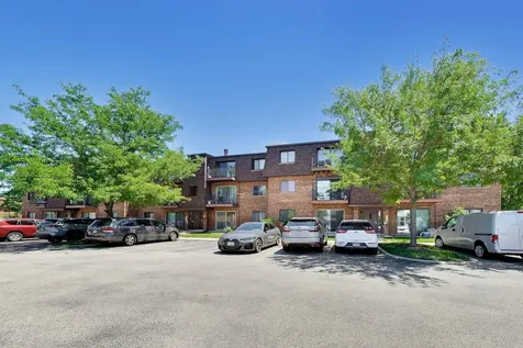 600 Cobblestone Circle Glenview IL 60025