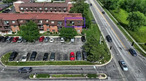 600 Cobblestone Circle Glenview IL 60025