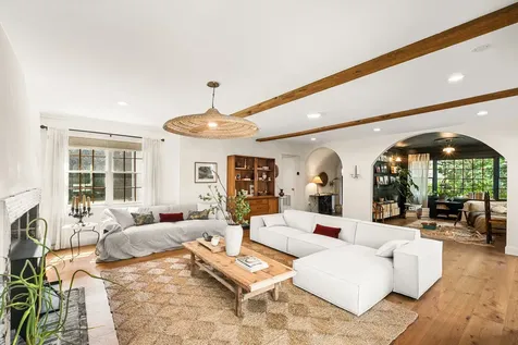 1008 Edward Road Prospect Heights IL 60070