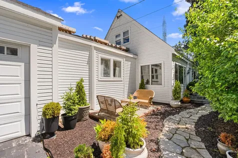 1008 Edward Road Prospect Heights IL 60070